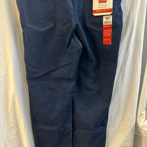 Men’s Wrangler 44/32 jeans